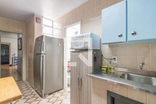 Apartamento à venda com 2 quartos, 80m² em Navegantes, Porto Alegre
