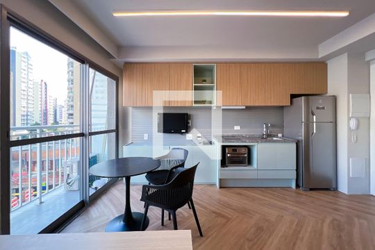 Kitnet/Studio para alugar com 1 quarto, 30m² em Vila Nova Conceição, São Paulo
