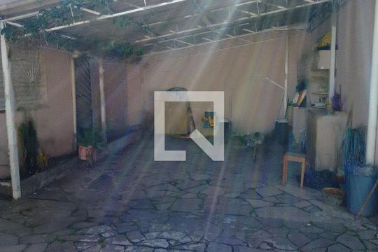 Casa à venda com 2 quartos, 179m² em Jardim Itu, Porto Alegre