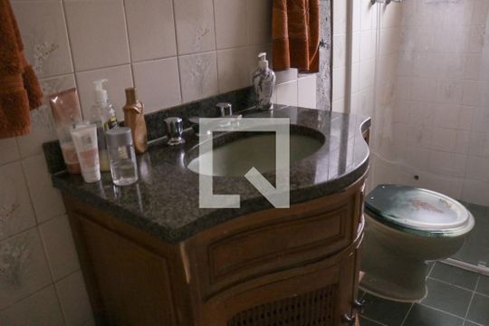 Banheiro da Suíte de casa à venda com 3 quartos, 135m² em Vila Nova Mazzei, São Paulo