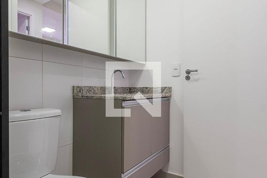 Suíte - Banheiro de apartamento para alugar com 1 quarto, 39m² em Pinheiros, São Paulo