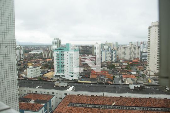 Vista Área de Serviço de apartamento para alugar com 3 quartos, 85m² em Nova Mirim, Praia Grande