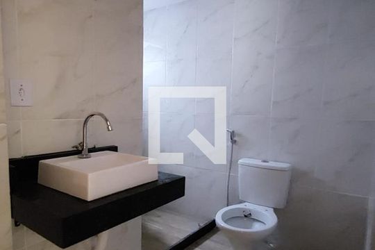 BANHEIRO  de apartamento para alugar com 1 quarto, 50m² em Piedade, Rio de Janeiro