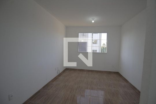Sala de apartamento para alugar com 2 quartos, 42m² em Morro Santana, Porto Alegre
