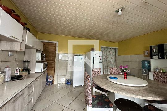 Cozinha de casa para alugar com 4 quartos, 120m² em Campina, São Leopoldo