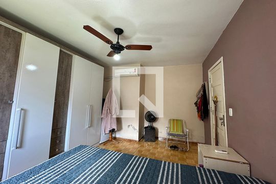 Quarto 1 de casa para alugar com 2 quartos, 75m² em Campestre, São Leopoldo