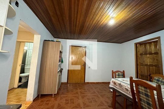 Cozinha de casa para alugar com 2 quartos, 75m² em Campestre, São Leopoldo