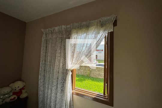 Quarto 1 de casa para alugar com 2 quartos, 75m² em Campestre, São Leopoldo