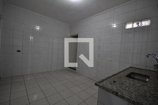 Cozinha de casa à venda com 2 quartos, 120m² em Vila Paiva, São Paulo