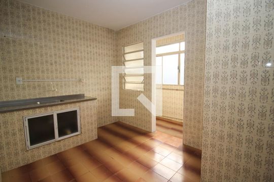 Cozinha de apartamento à venda com 2 quartos, 79m² em Partenon, Porto Alegre