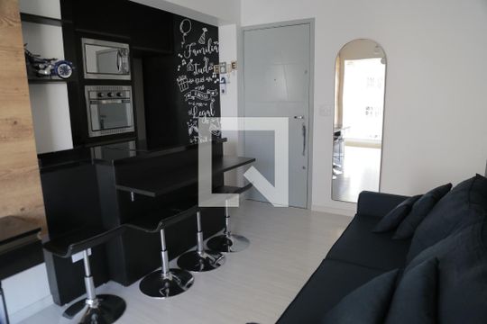Sala de apartamento para alugar com 2 quartos, 53m² em Vila Marina, São Paulo