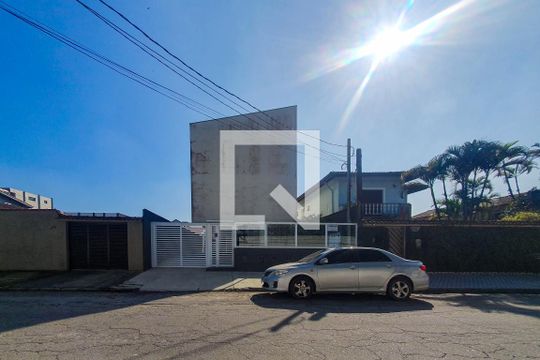 Fachada de casa de condomínio para alugar com 2 quartos, 93m² em Jardim Helena Maria, Guarujá