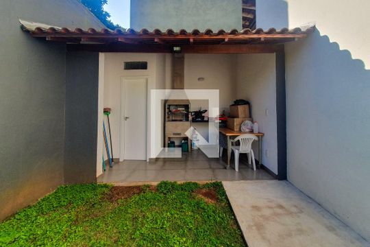 Churrasqueira de casa de condomínio para alugar com 2 quartos, 93m² em Jardim Helena Maria, Guarujá