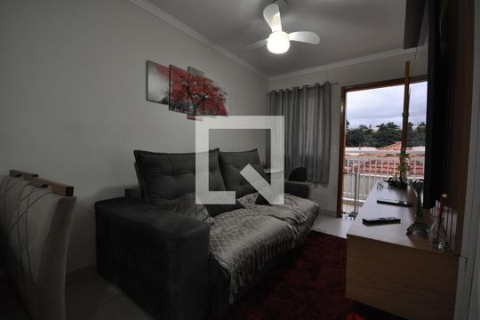 Sala de casa de condomínio à venda com 2 quartos, 48m² em Vila Germinal, São Paulo