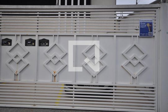 Fachada de casa de condomínio à venda com 2 quartos, 48m² em Vila Germinal, São Paulo