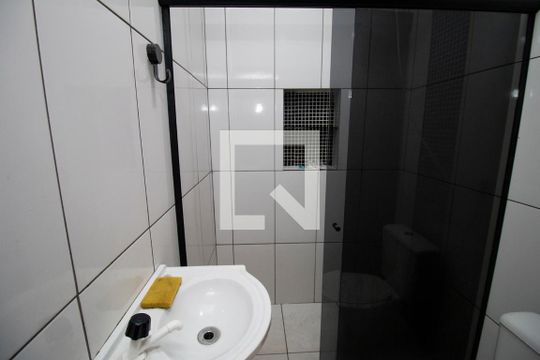 Banheiro 1 de casa para alugar com 2 quartos, 79m² em Penha Circular, Rio de Janeiro