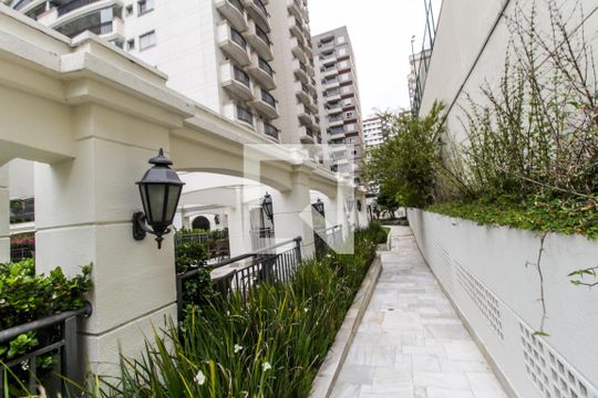 Área comum de apartamento para alugar com 4 quartos, 164m² em Alphaville Industrial, Santana de Parnaíba