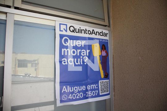 Plaquinha de apartamento para alugar com 2 quartos, 52m² em Santa Mônica, Uberlândia