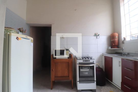 Cozinha de casa à venda com 3 quartos, 200m² em Vila Industrial (campinas), Campinas