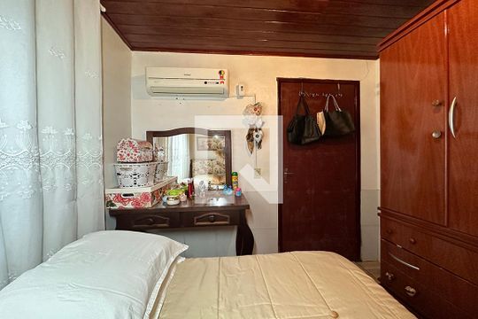 Quarto 1 de casa à venda com 3 quartos, 150m² em Campina, São Leopoldo