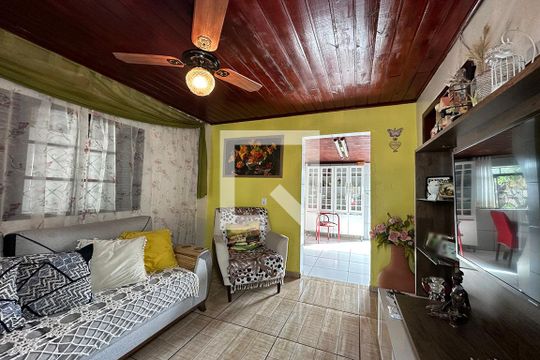 Sala de casa à venda com 3 quartos, 150m² em Campina, São Leopoldo