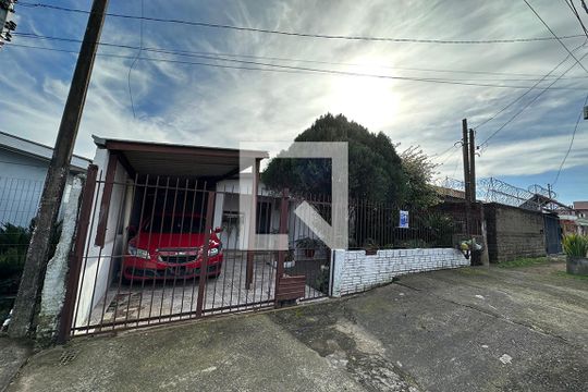 Fachada de casa à venda com 3 quartos, 150m² em Campina, São Leopoldo