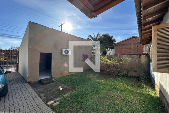Área Externa de casa à venda com 3 quartos, 115m² em Campina, São Leopoldo