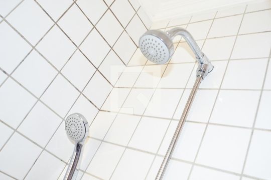 Banheiro de apartamento para alugar com 3 quartos, 99m² em Parque Prado, Campinas