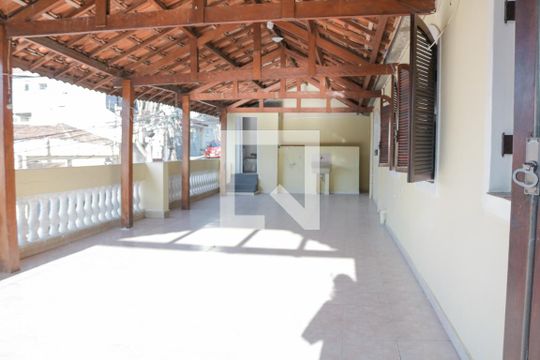 Varanda de casa para alugar com 3 quartos, 180m² em Vila Ede, São Paulo
