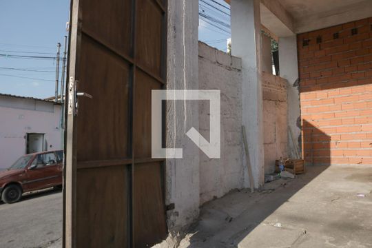 Garagem de casa para alugar com 3 quartos, 180m² em Vila Ede, São Paulo