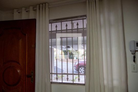 Sala de casa à venda com 4 quartos, 220m² em Vila Camilópolis, Santo André
