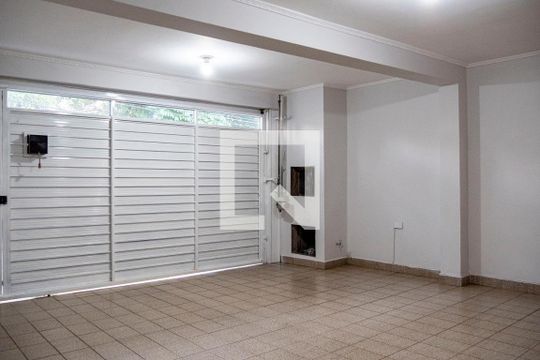 Garagem de casa à venda com 4 quartos, 220m² em Vila Camilópolis, Santo André