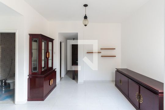 Sala de apartamento para alugar com 2 quartos, 65m² em Maracanã, Rio de Janeiro