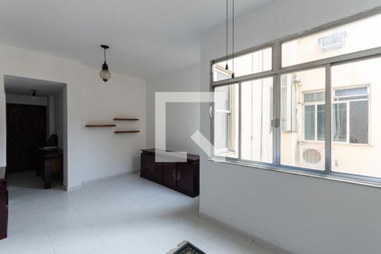 Sala de apartamento para alugar com 2 quartos, 65m² em Maracanã, Rio de Janeiro