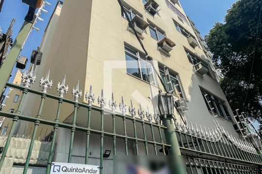 Fachada de apartamento para alugar com 2 quartos, 65m² em Maracanã, Rio de Janeiro