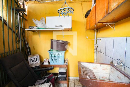 area de serviço de casa de condomínio à venda com 2 quartos, 100m² em Vila Mazzei, São Paulo