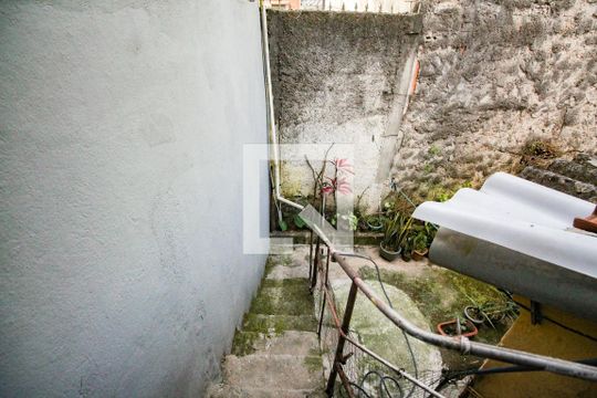 quintal lateral de casa de condomínio à venda com 2 quartos, 100m² em Vila Mazzei, São Paulo