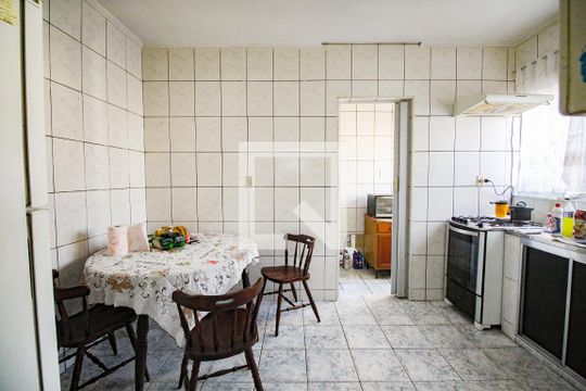 cozinha de casa de condomínio à venda com 2 quartos, 100m² em Vila Mazzei, São Paulo