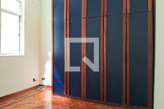 Quarto 1 de casa para alugar com 3 quartos, 103m² em Maracanã, Rio de Janeiro