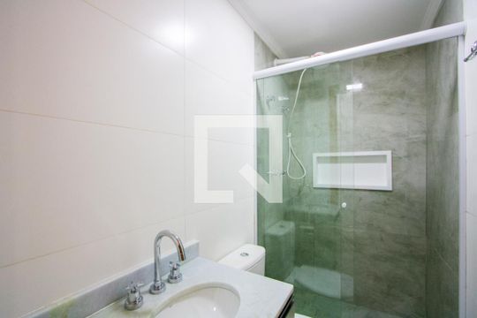 Banheiro de apartamento para alugar com 2 quartos, 59m² em Casa Branca, Santo André