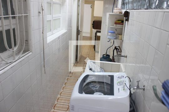 Apartamento para alugar com 3 quartos, 120m² em Itararé, São Vicente
