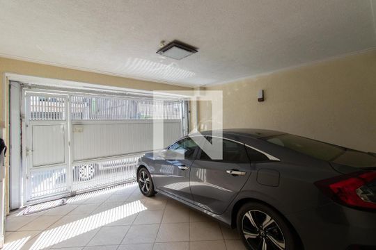 Garagem de casa à venda com 4 quartos, 182m² em Jardim Brasil (zona Norte), São Paulo