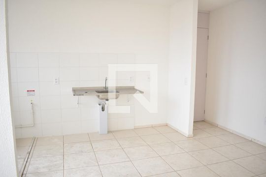 Cozinha de apartamento para alugar com 2 quartos, 42m² em Campo Grande, Rio de Janeiro