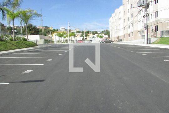 Garagem de apartamento para alugar com 2 quartos, 42m² em Campo Grande, Rio de Janeiro