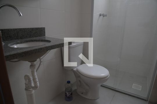 Banheiro de apartamento à venda com 2 quartos, 44m² em Jardim Iris, São Paulo