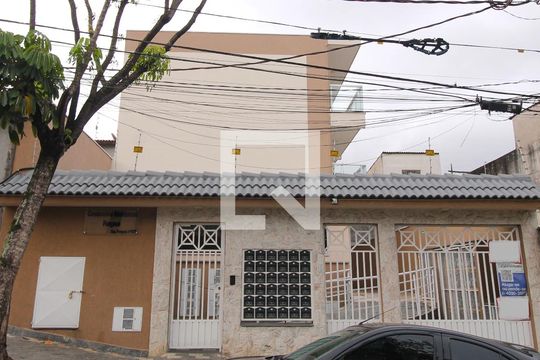 Fachada de casa de condomínio para alugar com 1 quarto, 30m² em Vila Ré, São Paulo
