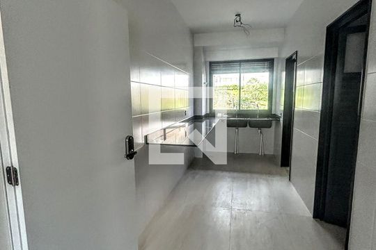 Cozinha de apartamento à venda com 4 quartos, 202m² em Vila da Serra, Nova Lima