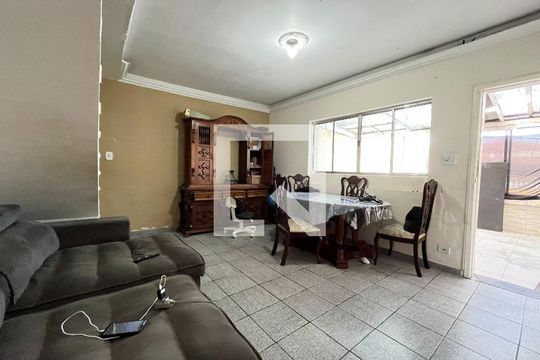 Sala de casa à venda com 2 quartos, 100m² em Jardim Jabaquara, São Paulo