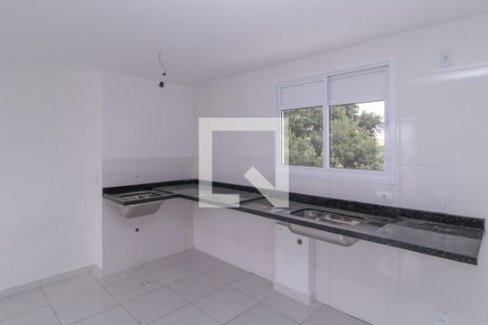Cozinha de apartamento para alugar com 1 quarto, 35m² em Vila Bela, São Paulo
