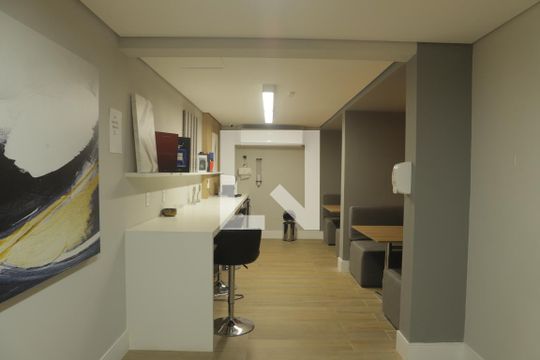 Área comum de kitnet/studio para alugar com 1 quarto, 24m² em Vila Clementino, São Paulo